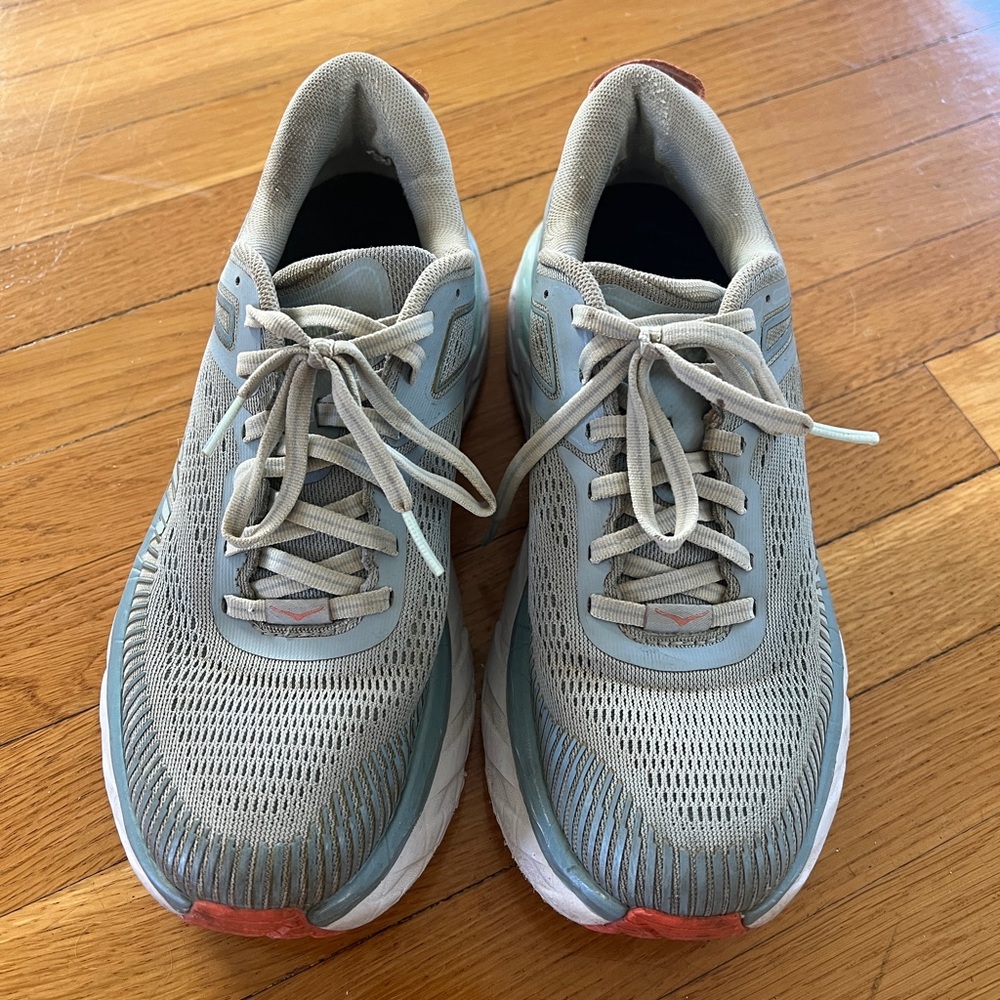 Hoka One One Bondi 7